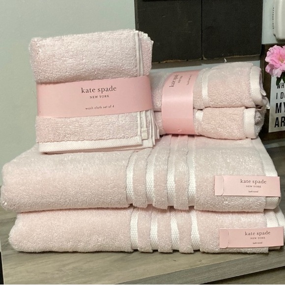 kate spade Bath Kate Spade 8 Piece Shell Pink Bathroom Towel Set